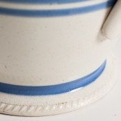 7-7531-Pub_jugs_blue_white-4 7-7531-Pub_jugs_blue_white-4