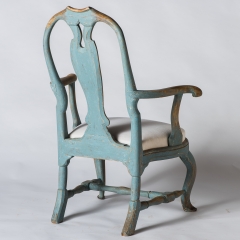 7-7820-Armchairs_Rococo_blue-10
