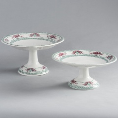 7-7995_Partial-Dinner-Service-by-Wedgwood-in-22Compiégne22-Pattern-6-of-8