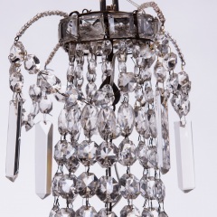 7-8033-Chandelier_long-crystals_French-1