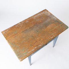 7-8113-A-Swedish-Scrub-Top-Table-with-Blue-Paint-11
