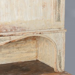 7-8126-Gustavian-Hutch-Cabinet-with-Rönn-Leaf-motif-20