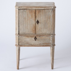 7-8129_Gustavian-Nightstand-with-Fluted-Front-107