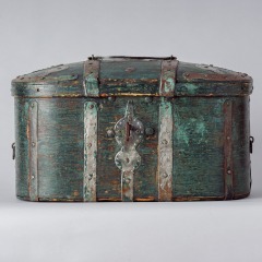 7-8157-Travel-Box-with-Old-Blue-Green-Paint-from-Northern-Sweden-C.-1800-10