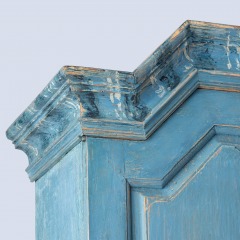7-8225-Swedish-Baroque-Cabinet-with-Blue-Faux-Marble-Mouldings-C-1803-10